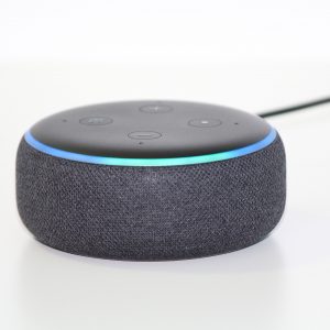 casete conducir Simplificar Alexa, el parlante inteligente al mejor precio • CompraMejor USA